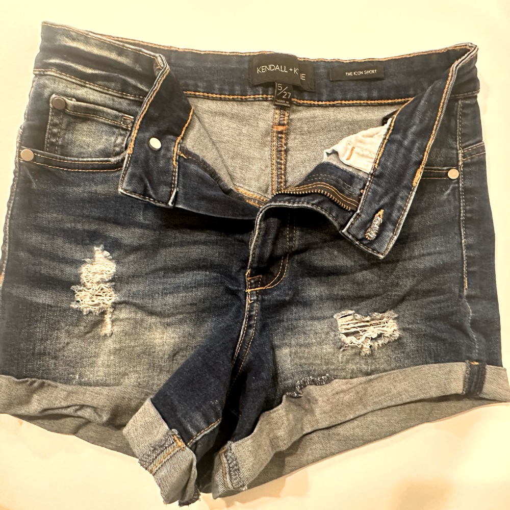 Kendall /kylie shorts dark blue size 5